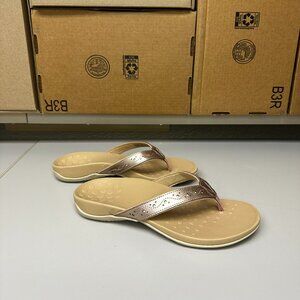 Vionic Aliza sandals - rose gold - size 10